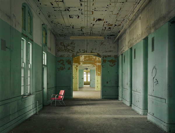 Asylum: Inside the Haunting World of 19th-Century Mental Hospitals